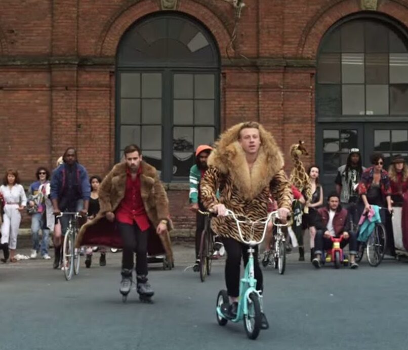 Para a Noiva Gastar no Brechó